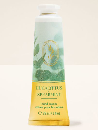 Bath & Body Works Eucalyptus + Spearmint – cremă de mâini din colecția aromaterapie