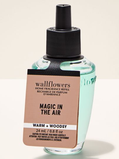 Rezervă parfumată pentru priză Magic in the Air Bath & Body Works