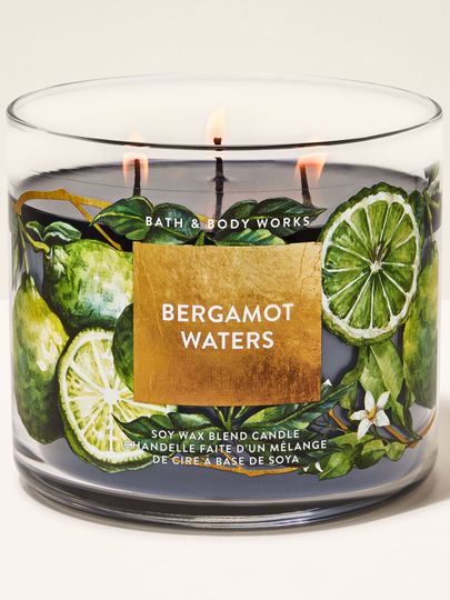 Bath & Body Works Bergamot Waters – lumânare cu ilustrații de bergamotă în pahar elegant