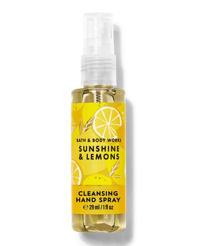 Spray dezinfectant pentru mâini