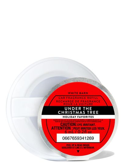 Vánoční náplň do osvěžovače vzduchu do auta "Under The Christmas Tree" s červenou etiketou, Bath & Body Works.