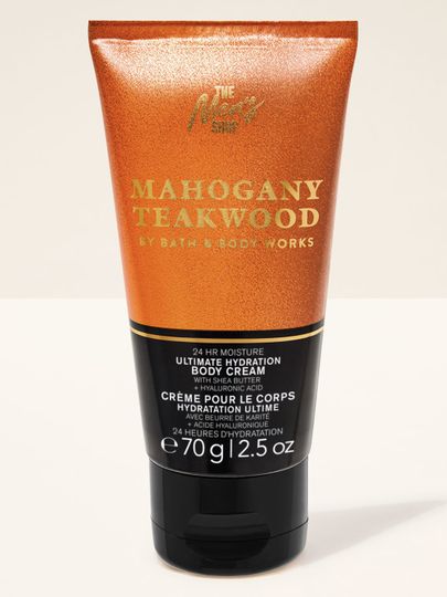 Cremă de corp Bath&Body Works Mahogany Teakwood. Tub mic, metalic, maro, cu o etichetă neagră și inscripții.