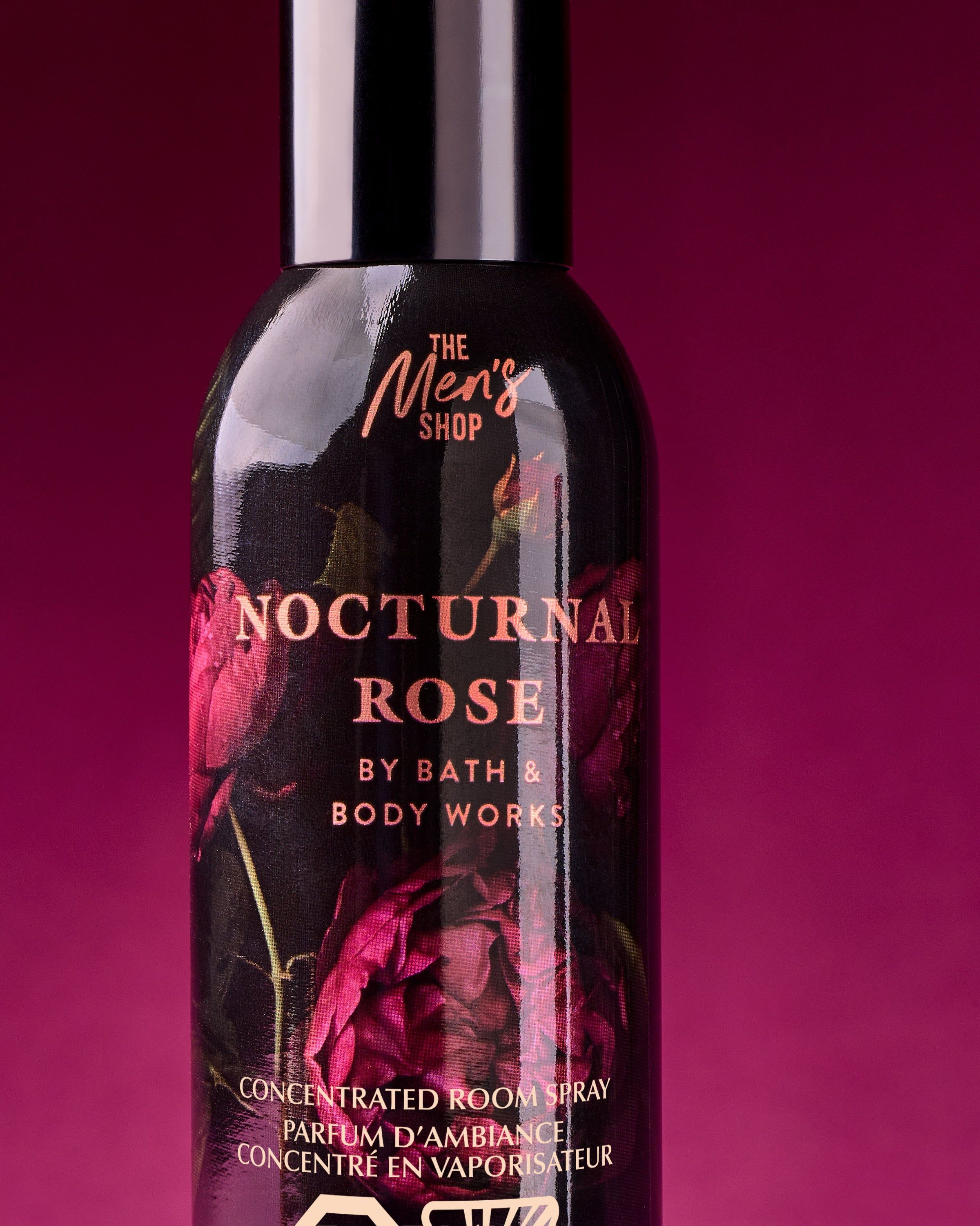 Nocturnal Rose The Men’s Shop by Bath & Body Works – spray de cameră negru cu trandafiri bordo.