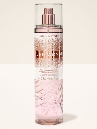Spray-ul parfumat Pure Wonder de la Bath & Body Works, într-o sticlă elegantă, perfect pentru prospețime delicată.
