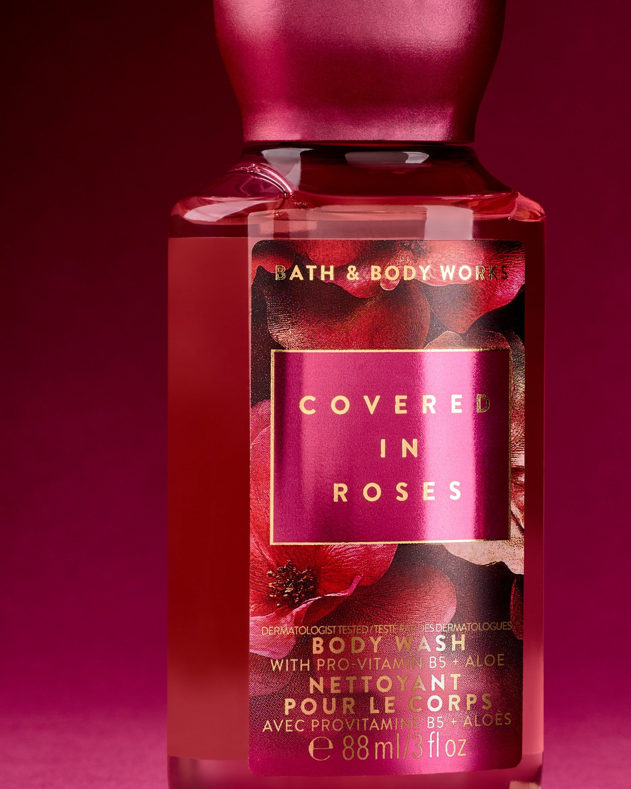 Gel mini Covered in Roses Bath & Body Works – aromă de trandafiri în sticlă roz elegantă.