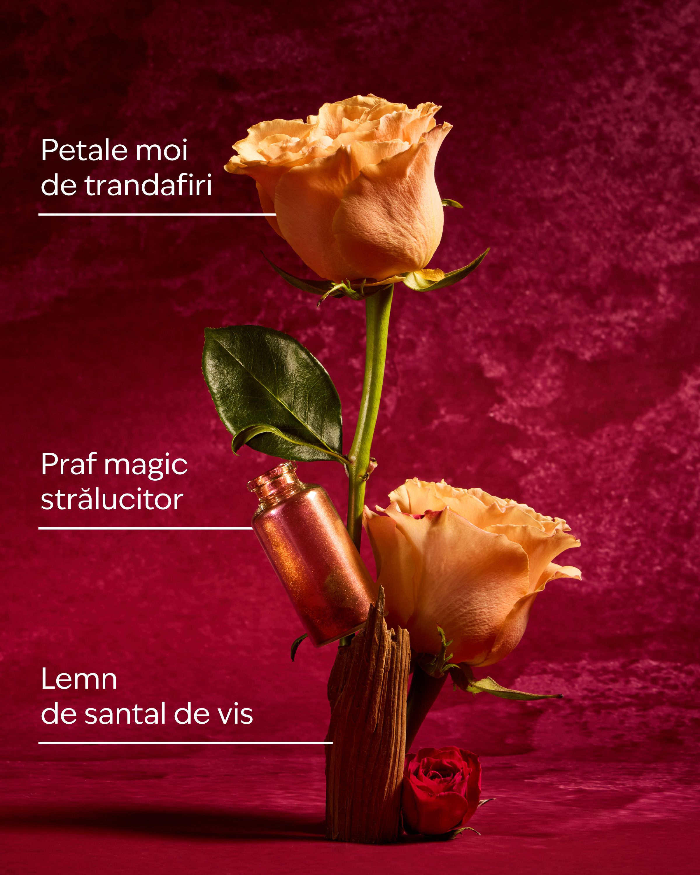 Aurora Diamond Shimmer Mist – sticlă roz strălucitoare cu particule shimmer și prospețime delicată.