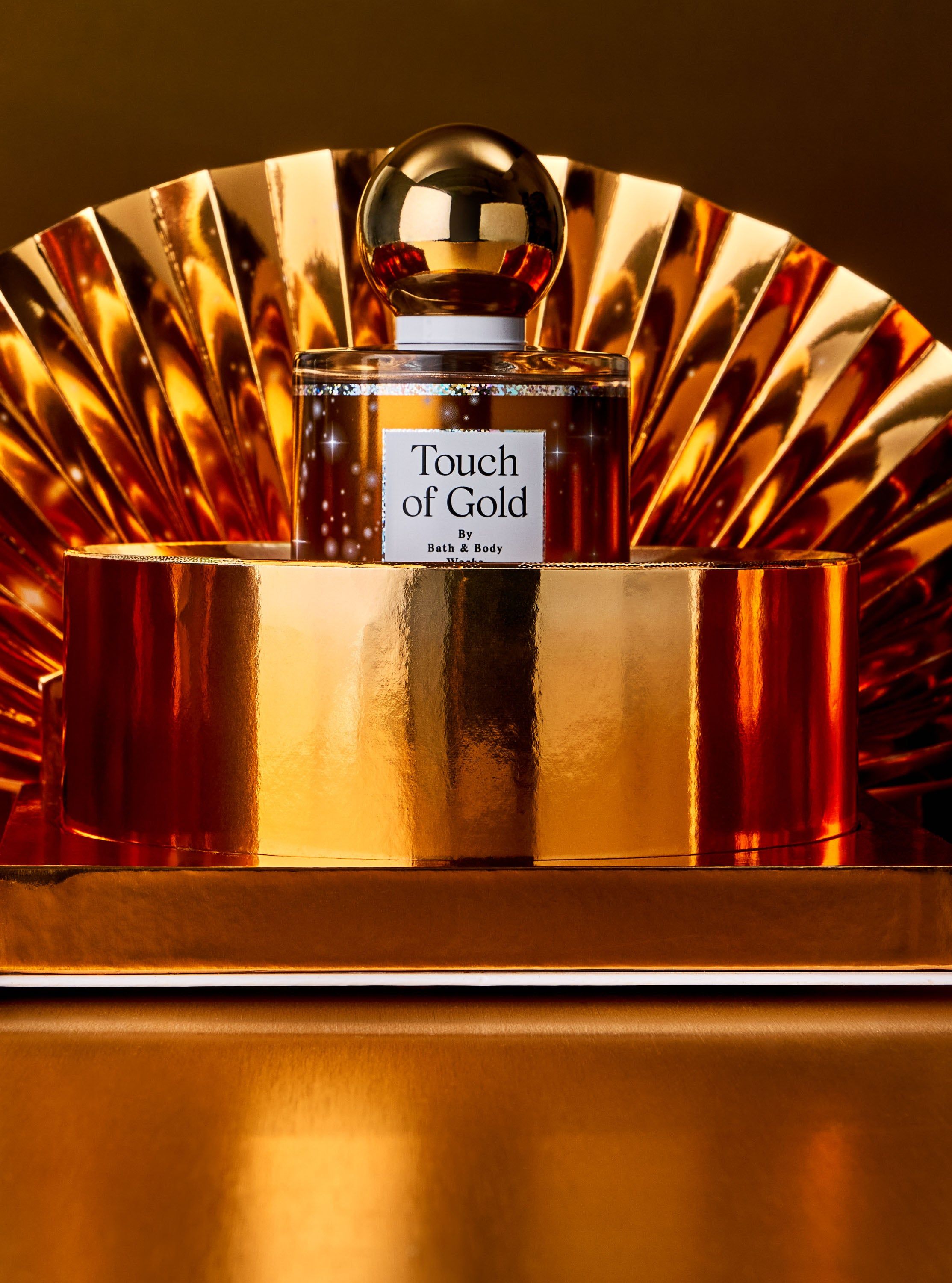 Touch of Gold – parfum luxos Bath & Body Works din colecția de parfumuri în decor auriu