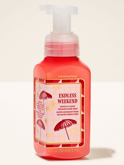 Săpun spumant pentru mâini Endless Weekend de la Bath & Body Works, flacon roșu cu pompiță și etichetă de vară.