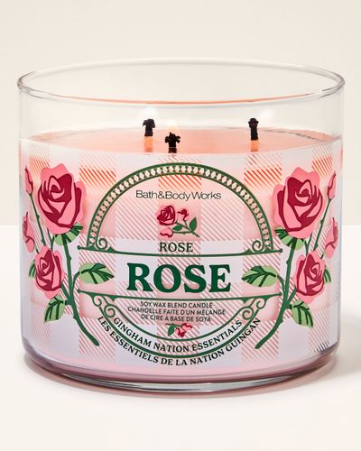 Lumânare cu trei fitiluri