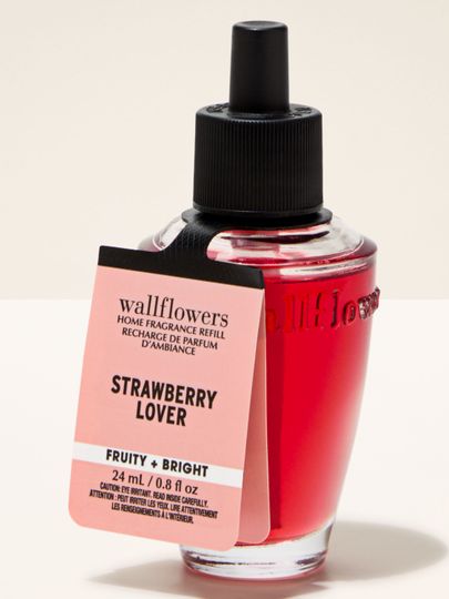 Rezerve Wallflowers Strawberry Lover – roșu intens, aromă fructată de căpșuni, proaspătă și energizantă.