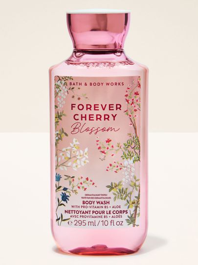 Gel de duș Bath & Body Works Forever Cherry Blossom 295 ml, în flacon roz cu etichetă florală.