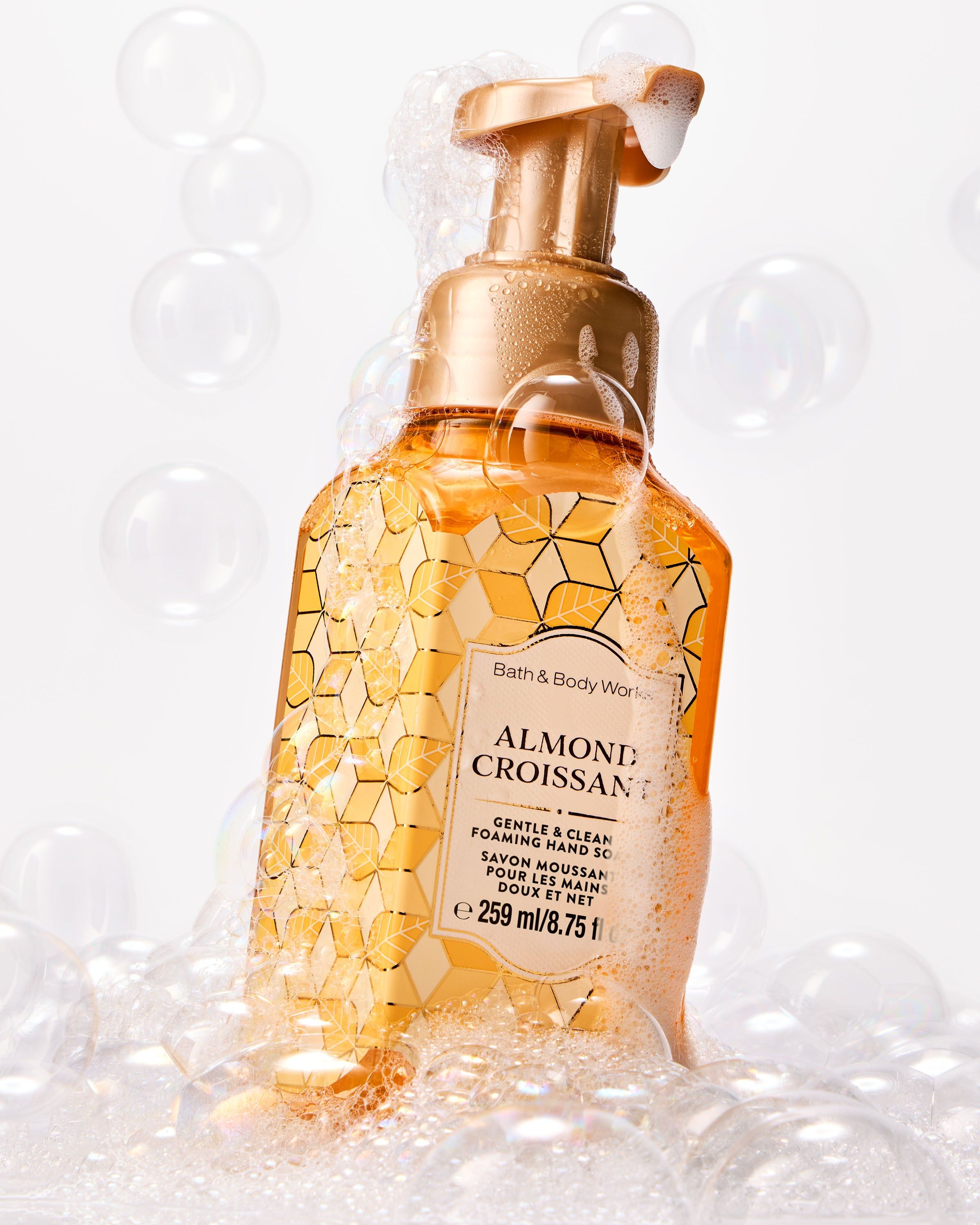 Săpun spumă pentru mâini Bath & Body Works Afternoon Apple Picking cu dozator, 259 ml