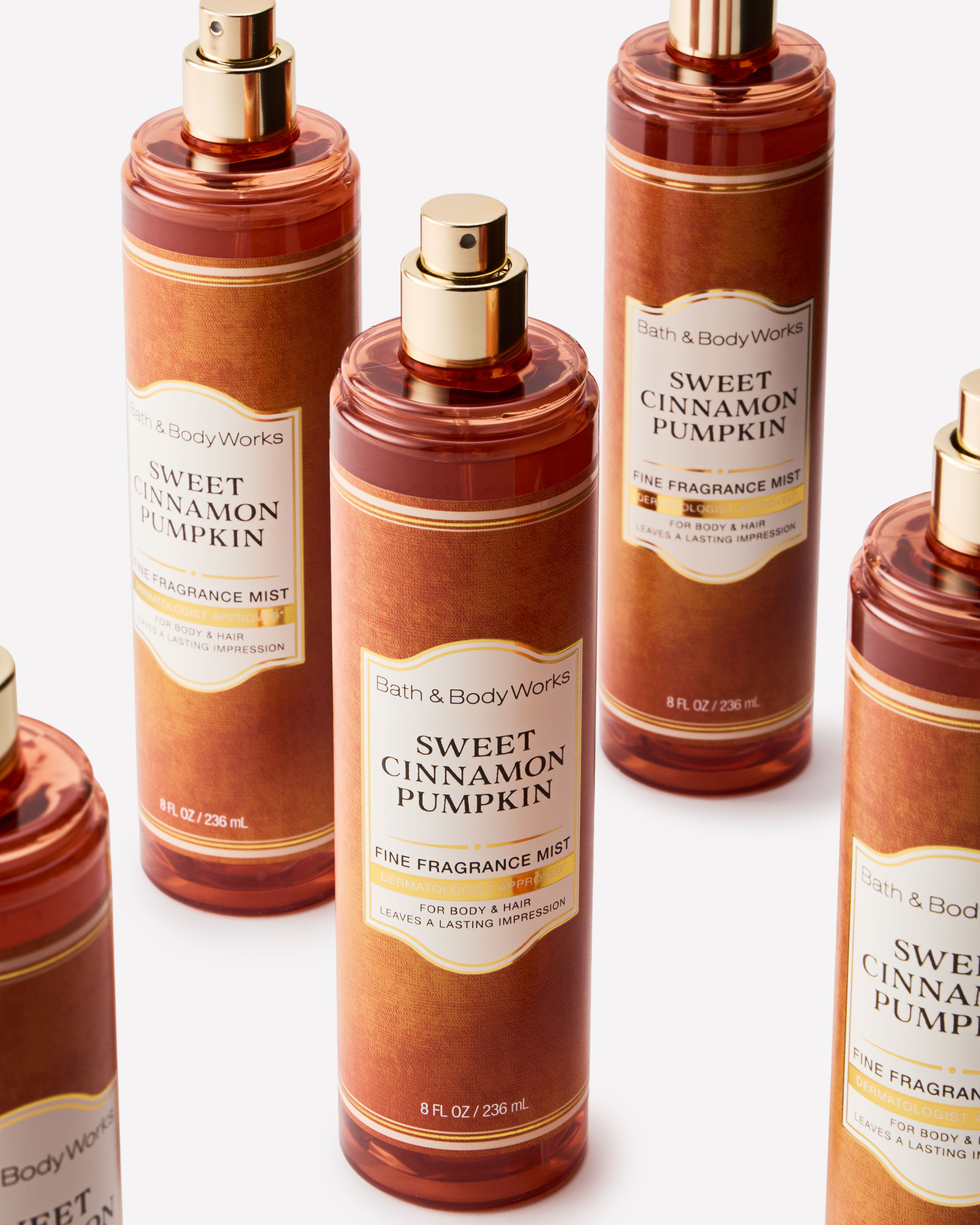 Mist parfumat pentru corp Sweet Cinnamon Pumpkin Bath & Body Works, 236 ml