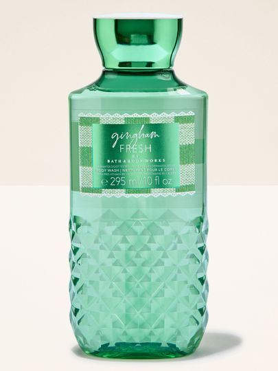 Gel de duș Bath & Body Works Gingham Fresh 295 ml, în flacon verde cu model gingham.