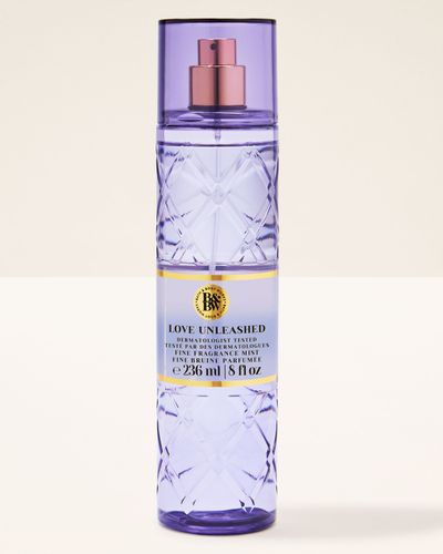 Spray parfumat pentru corp