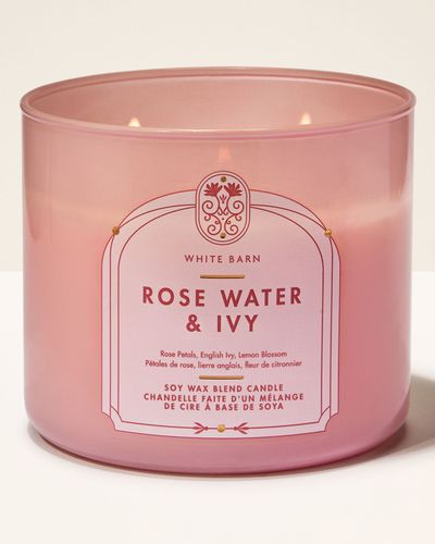 Lumânare cu trei fitiluri