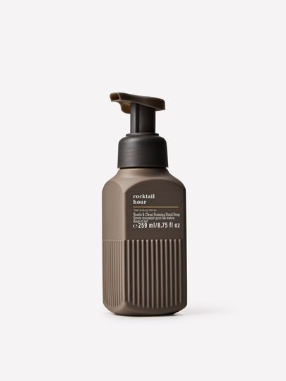 Săpun spumă delicat pentru mâini Bath & Body Works Cocktail Hour, 259 ml