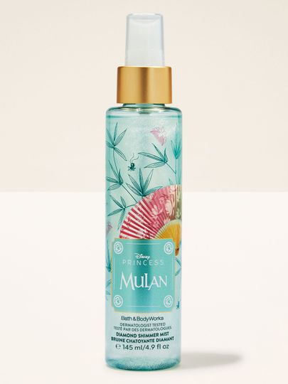 Sprayul Diamond din colecția Disney Princess Mulan de la Bath & Body Works, în flacon turcoaz strălucitor.