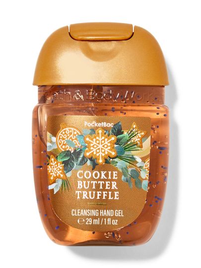 Cestovní čisticí gel na ruce „Cookie Butter Truffle“ v hnědém obalu s motivy perníčků. Bath & Body Works.