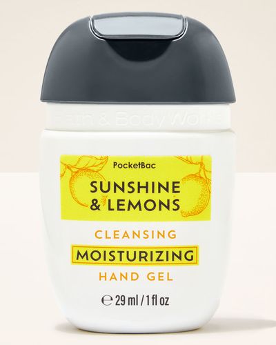 Gel dezinfectant de mâini