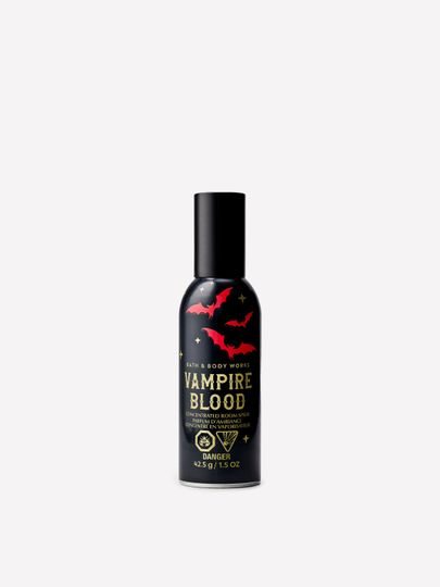 Spray parfumat concentrat Bath & Body Works Vampire Blood, 42,5 g, parfum pentru interior