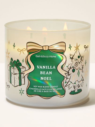 Lumânare parfumată Vanilla Bean Noel Bath & Body Works cu 3 fitiluri și motiv de brad și cadou
