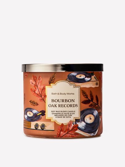Lumânare parfumată Bath & Body Works Bourbon Oak Records din amestec de ceară de soia, 3 fitiluri
