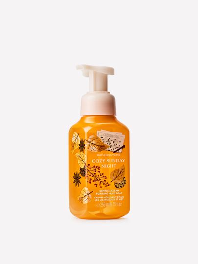 Săpun spumă delicat pentru mâini Bath & Body Works Cozy Sunday Night, 259 ml