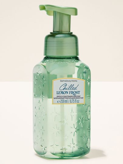 Săpun spumă Chilled Lemon Frost Bath & Body Works în recipient verde cu motiv de stele