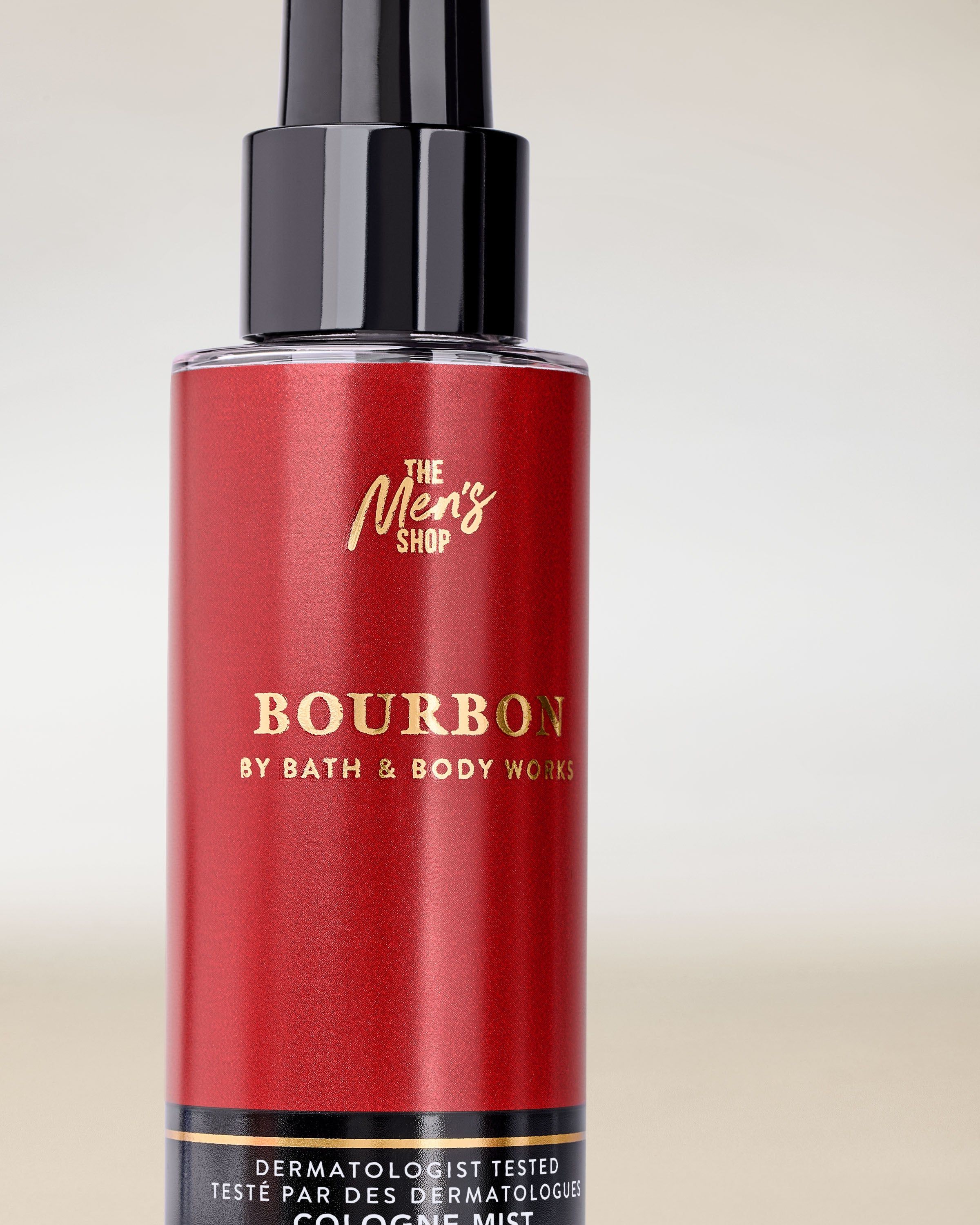 Bourbon The Men’s Shop by Bath & Body Works – spray masculin roșu cu parfum intens și elegant.