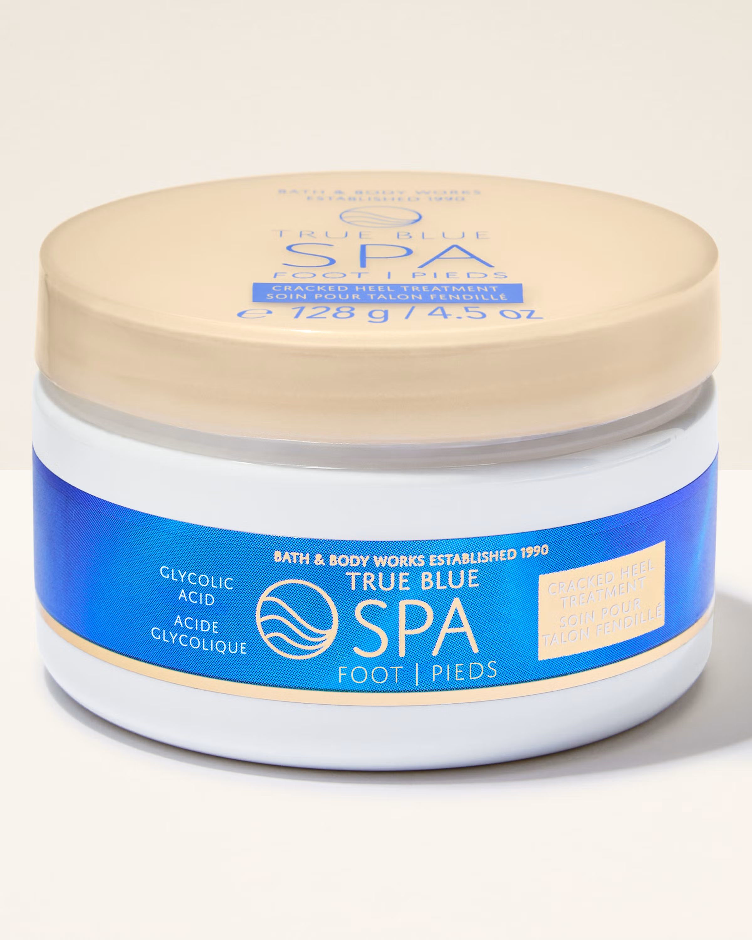 Exfoliant pentru picioare cu coji de nucă și unt de shea