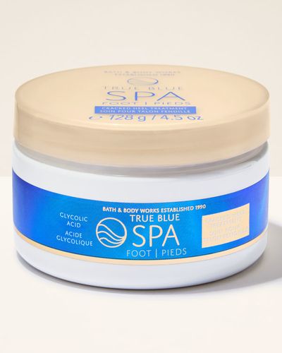 Exfoliant pentru picioare cu coji de nucă și unt de shea