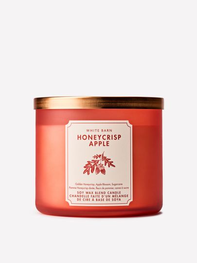 Lumânare parfumată White Barn Honeycrisp Apple din amestec de ceară de soia, 3 fitiluri